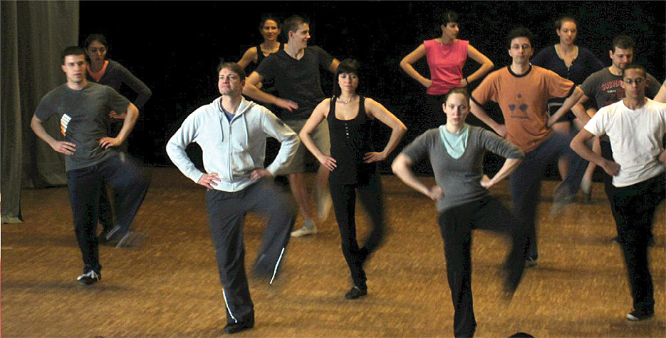 Training der Tänzerinnen und Tänzer des Internationalen Folklore-Tanzensembles SLAWIA :: Frankfurt/Main Training :: Foto: Ensemble SLAWIA